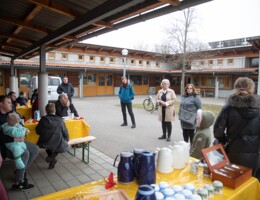 Die Neuankömmlinge aus der Ukraine wurden auf dem Hoffmannhausgelände in Korntal herzlich willkommen geheißen.