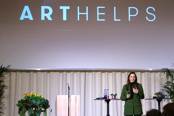 Yasemin Lupo, Initiatorin der Initiative ART HELPS